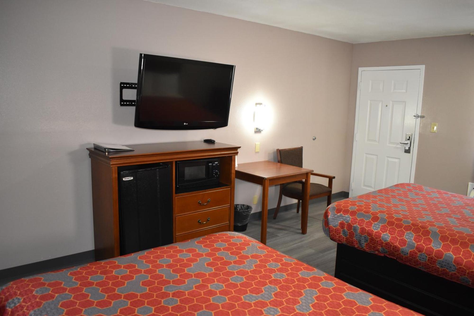 The Heritage Inn, Inc Huntingdon Экстерьер фото